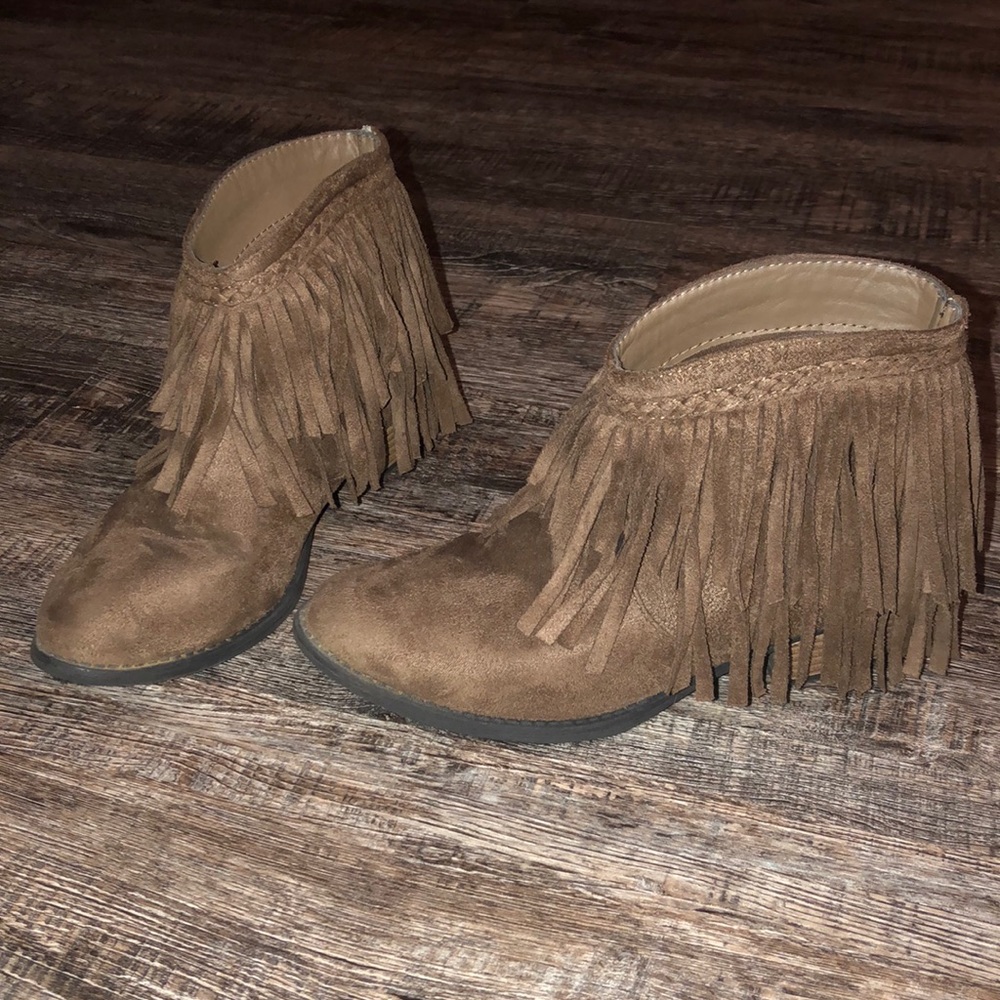 Nature Breeze Brown Fringe Ankle Booties Size 6